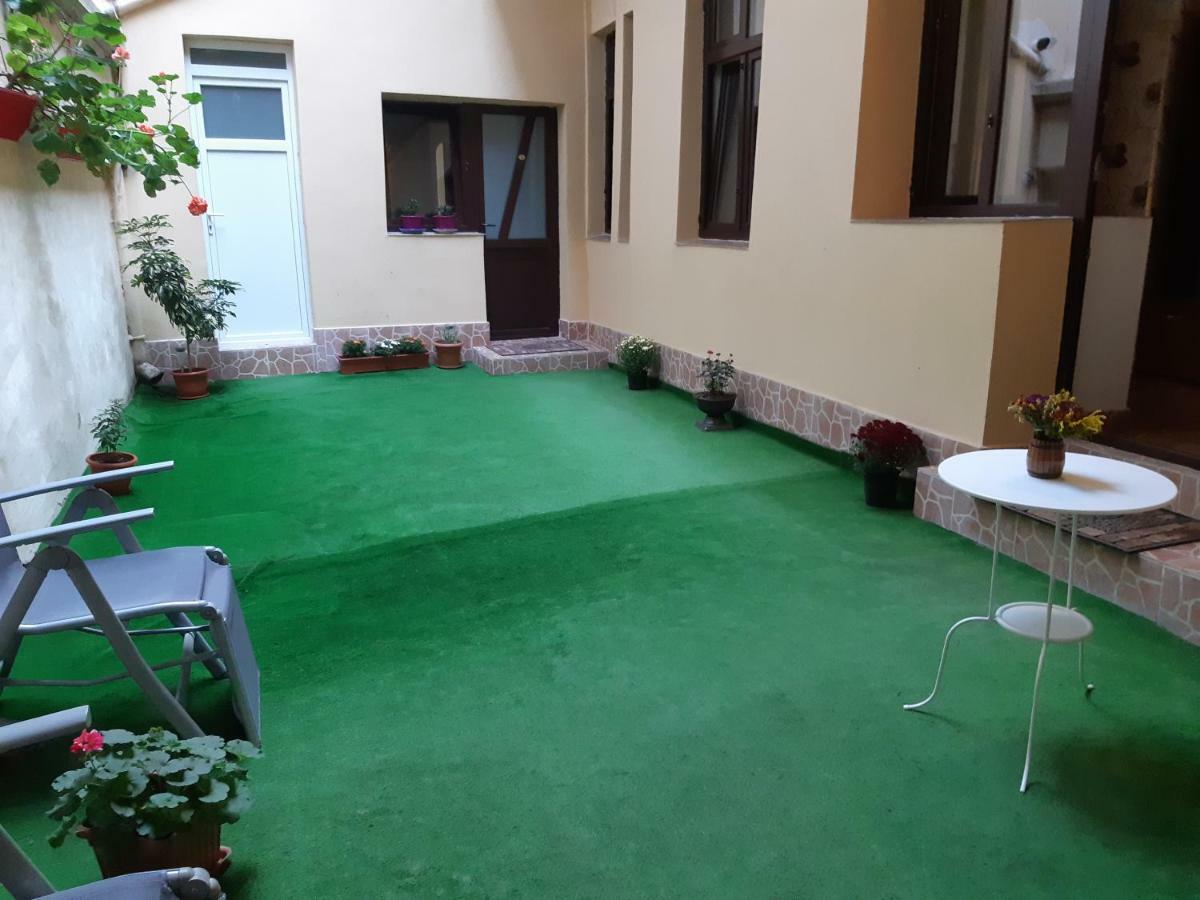 Casa Piata Sfatului Apartment บราชอฟ ภายนอก รูปภาพ